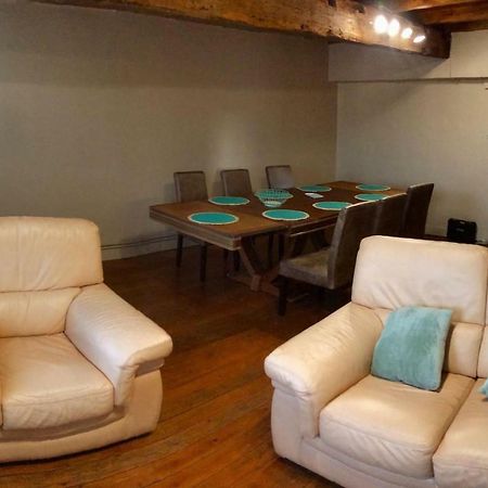 Grand Appartement Idealement Situe 7 Places Desvres Kültér fotó
